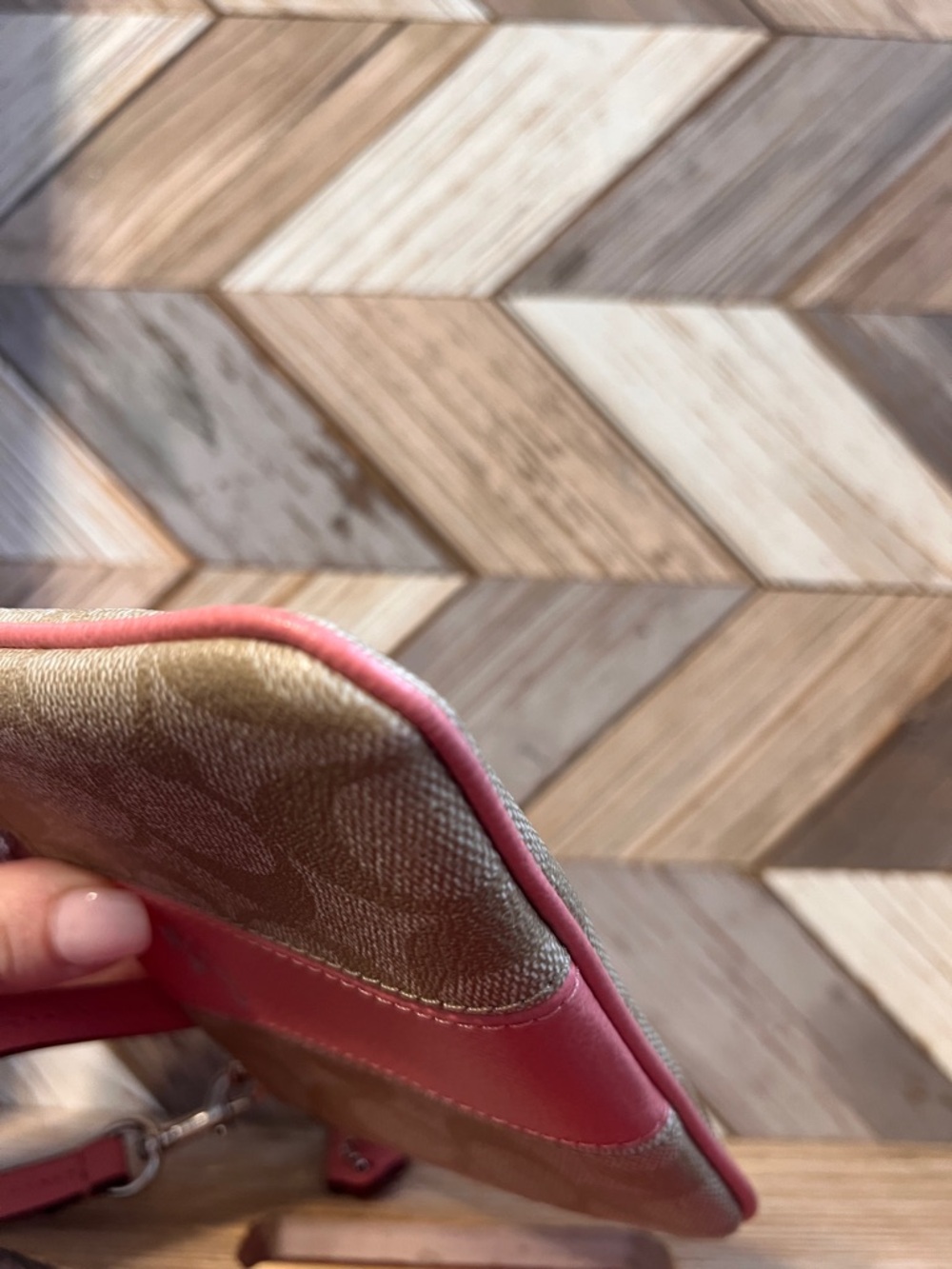 Coach Embossed Leather Wristlet Pink with hangtag EUC No callouts - Picture 4 of 6